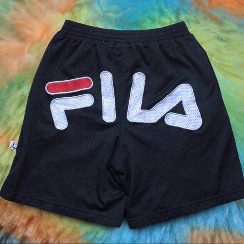 Fila vintage shorts size small mens.